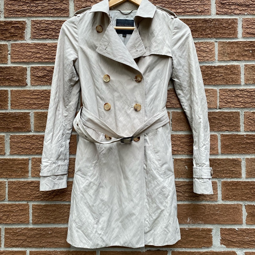 Aritzia, Babaton, tan trench coat. Xxs. Near mint condition.